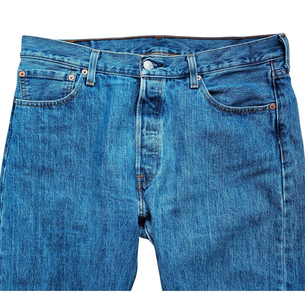 Levi's 501 Original Fit Button Fly Men's Denim Jeans Straight Leg Blue Sz 35X34 - Picture 4 of 9